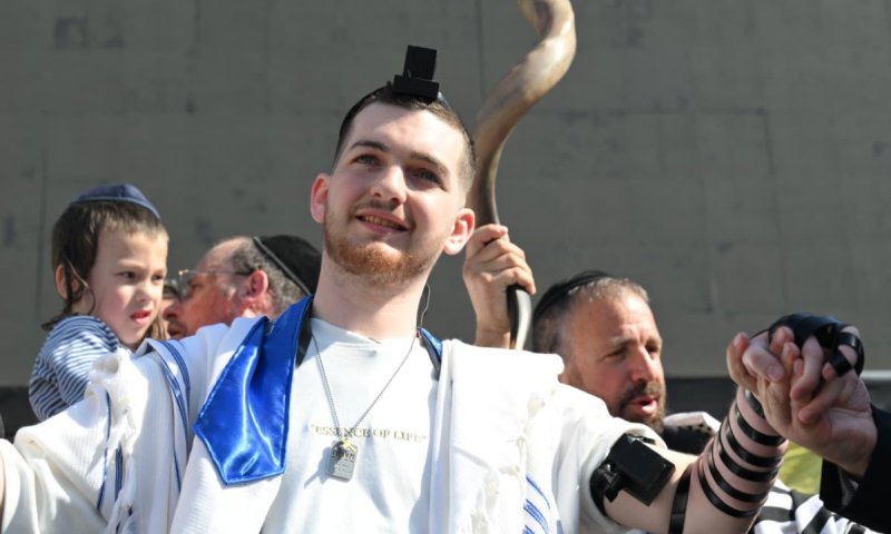 בר קופרשטיין: "ביקשתי כוח לבקש אוכל, גם כשזה היה מסוכן"