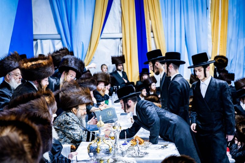 האחים לאנטשעווסקי ואייזיק ג.