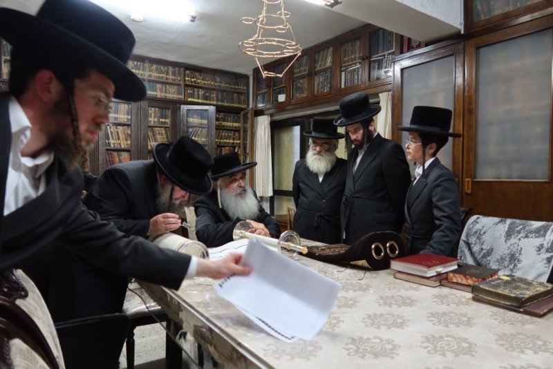 באדיבות המצלם