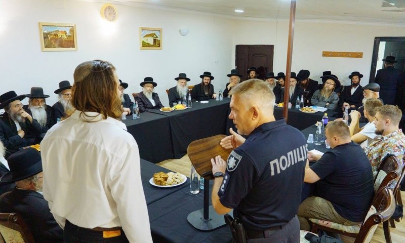 46 מדינות ופגישה אחת מכרעת: מאחורי הקלעים של ראש השנה באומן