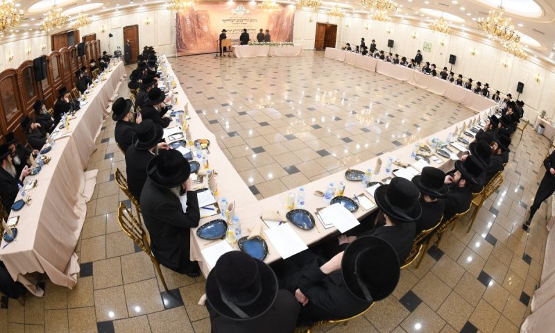 תחת דגלה של 'קהל מחזיקי הדת': בבעלזא ציינו את מינוי הדיין ה-101