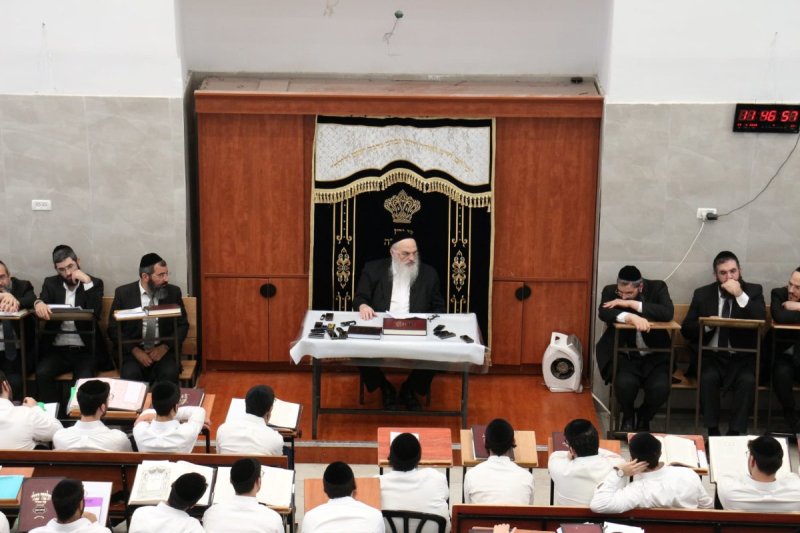 באדיבות המצלם
