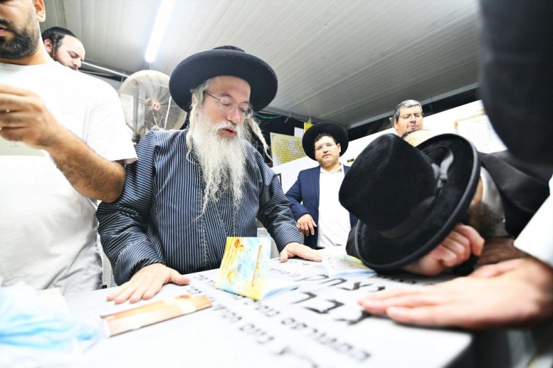 ארי קופרשטוק