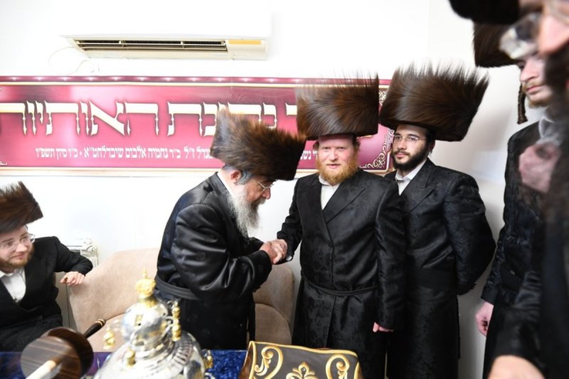 אנשיל בעק