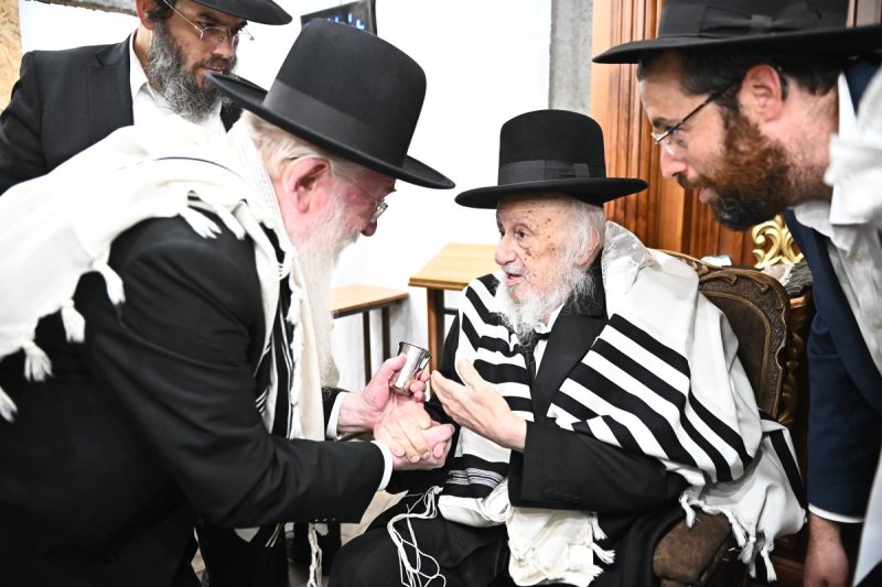 שוקי לרר