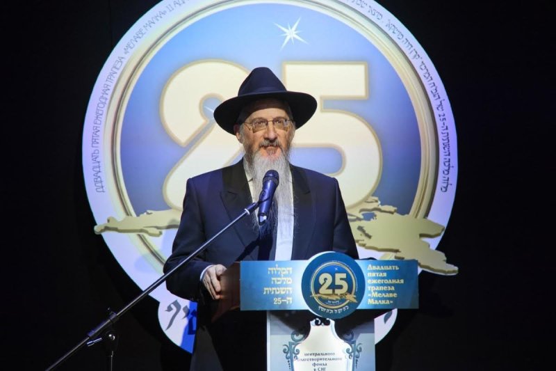 דמיטרי לובאייב