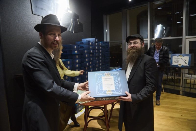 דמיטרי לובאייב