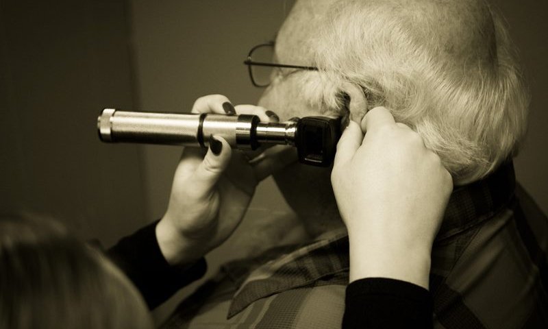 חשיפה לרעש במקומות עבודה עלולה להיות בלתי הפיכה