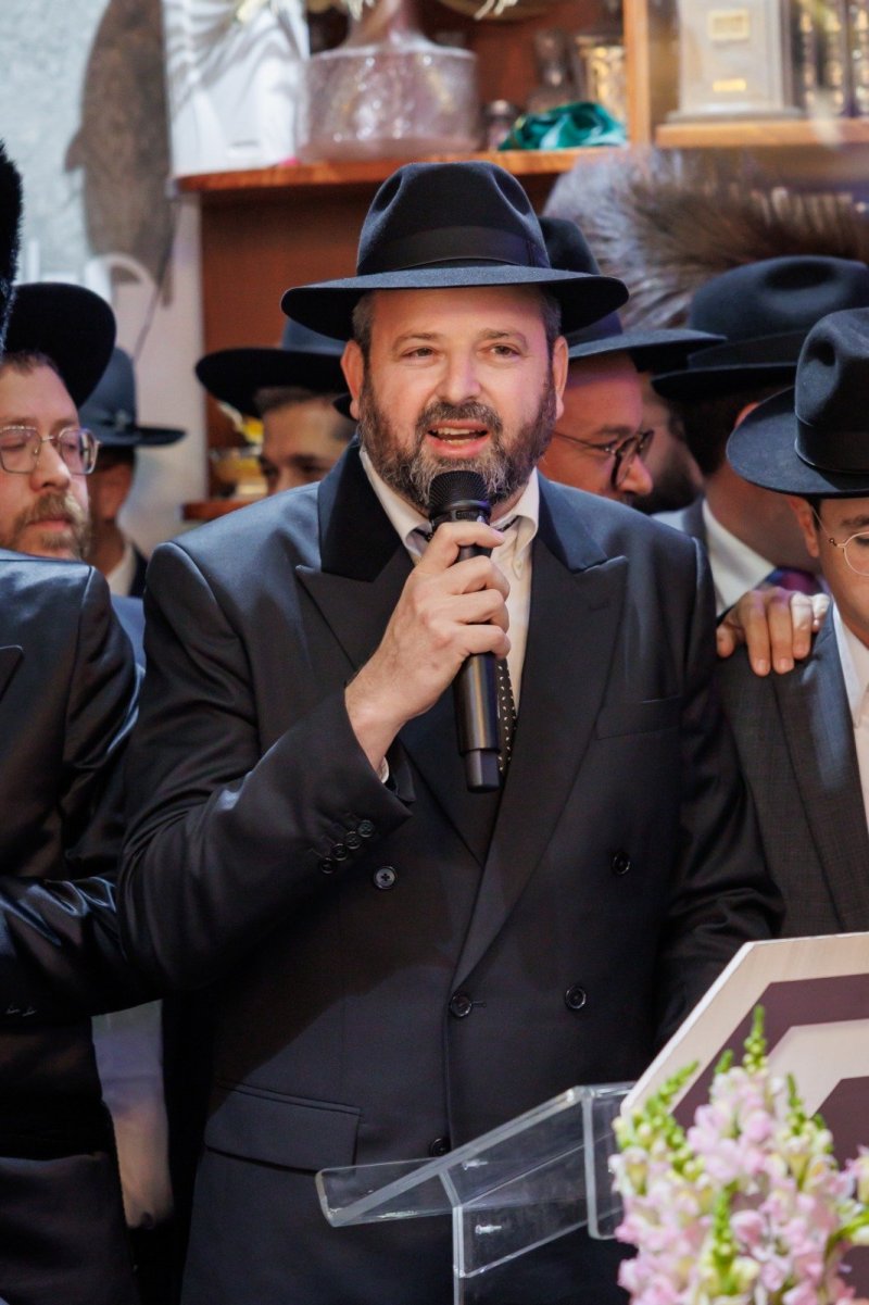 דניאל נפוסי ומאיר זלזניק