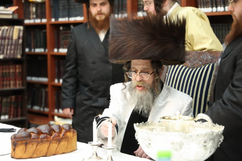 דוד ארזני ומ.א. נוימן