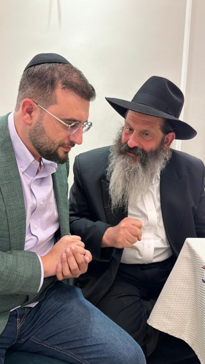 באדיבות המצלם