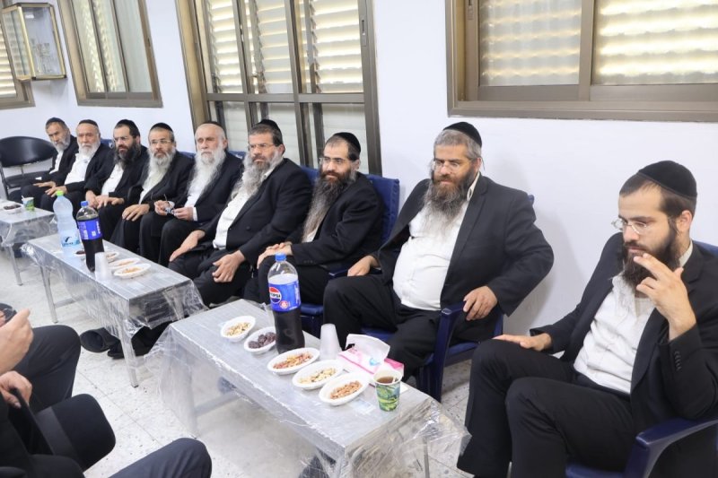 באדיבות המצלם