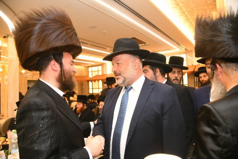 ארי קופרשטוק ומאיר אדרי