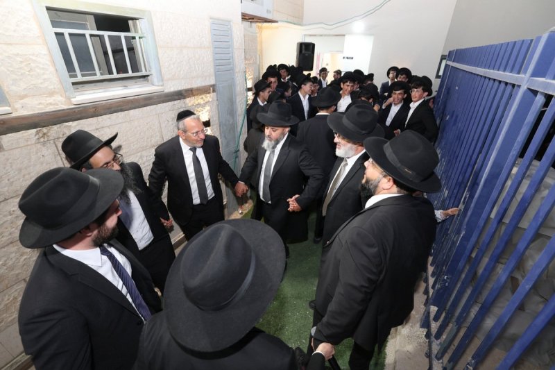 שוקי לרר