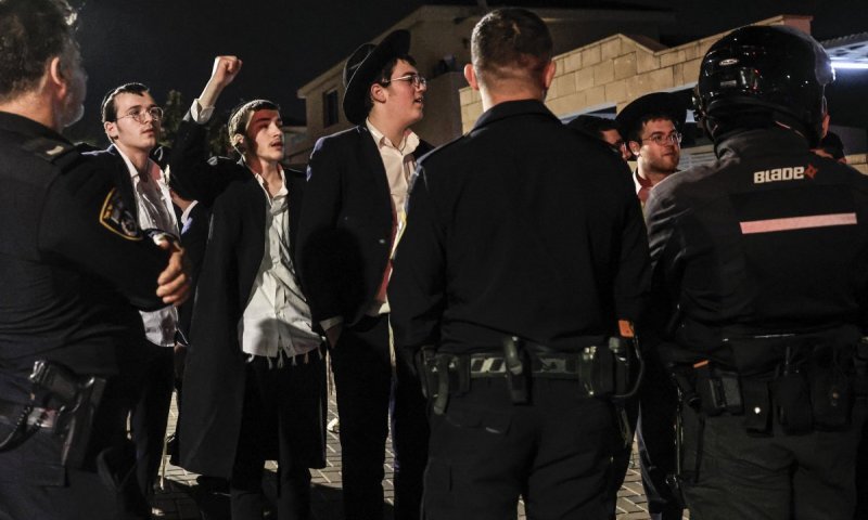 מפקד התחנה על מפגיני הפלג: "נוח'בות, יותר גרועים מטרוריסטים"