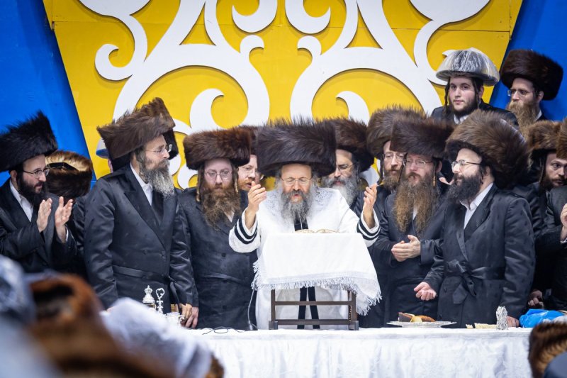 האחים לאנטשעווסקי ואייזיק ג.