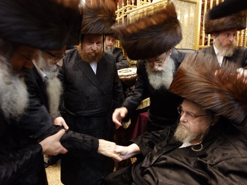 אנשיל בעק וא.מ.ש