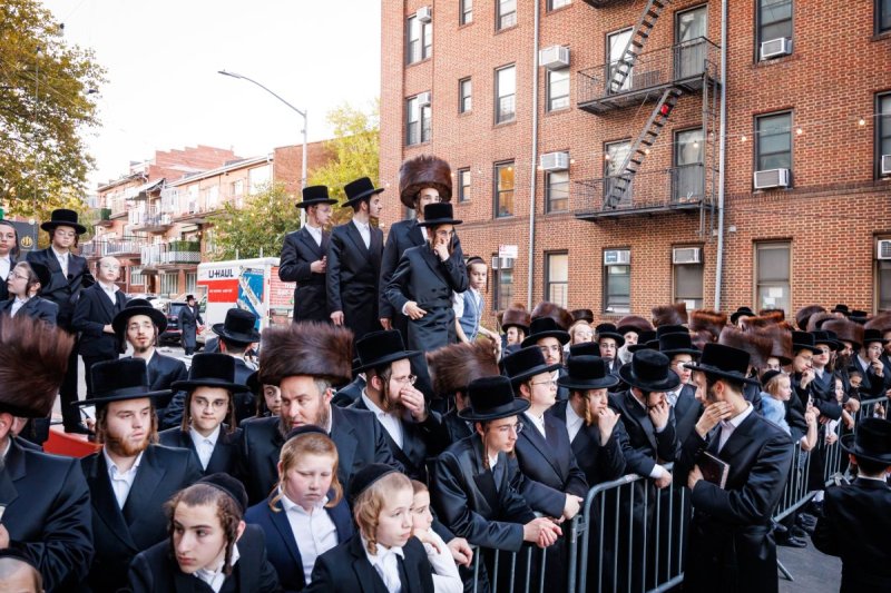 האחים לאנטשעווסקי ואושי וויינגארטן