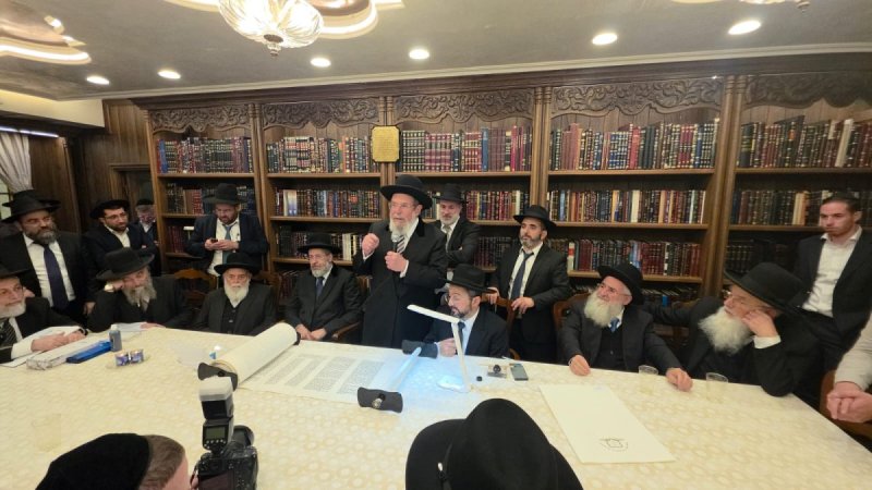 באדיבות המצלם