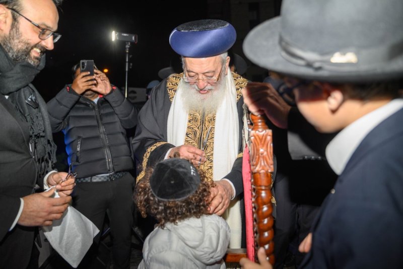 באדיבות המצלם