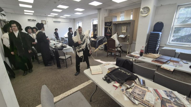 באדיבות המצלם