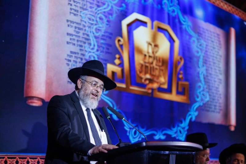 דניאל נפוסי ומאיר זלזניק