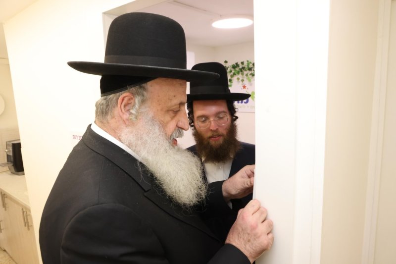 א. אייזנבאך ושמואל דריי