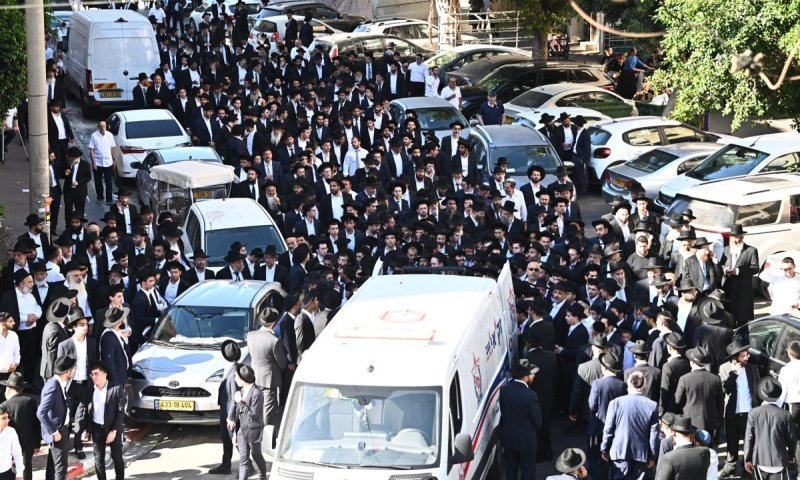 האבל בישיבת 'ברכת אפרים': המונים ליוו את הרבנית תמר פנחסי ע"ה