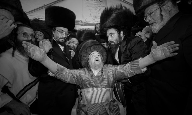 בשביל מה הגעתי לגליל? היסטוריה עם הגרי"מ שכטר בטבריה ובמירון