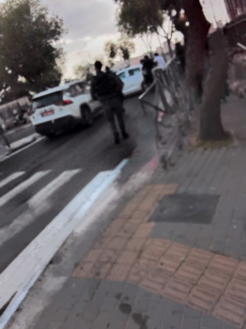 באדיבות המצלם