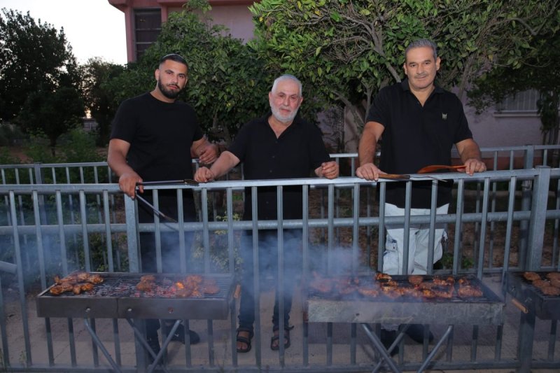 באדיבות המצלם