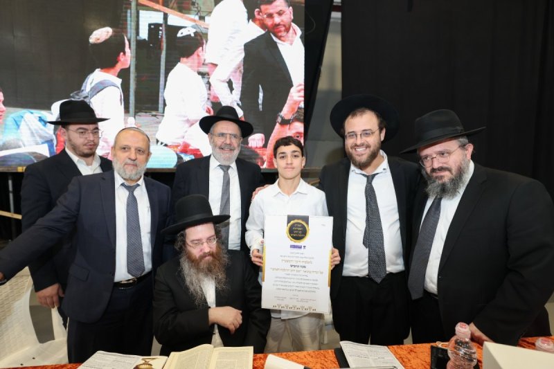 שמוליק קורלנסקי