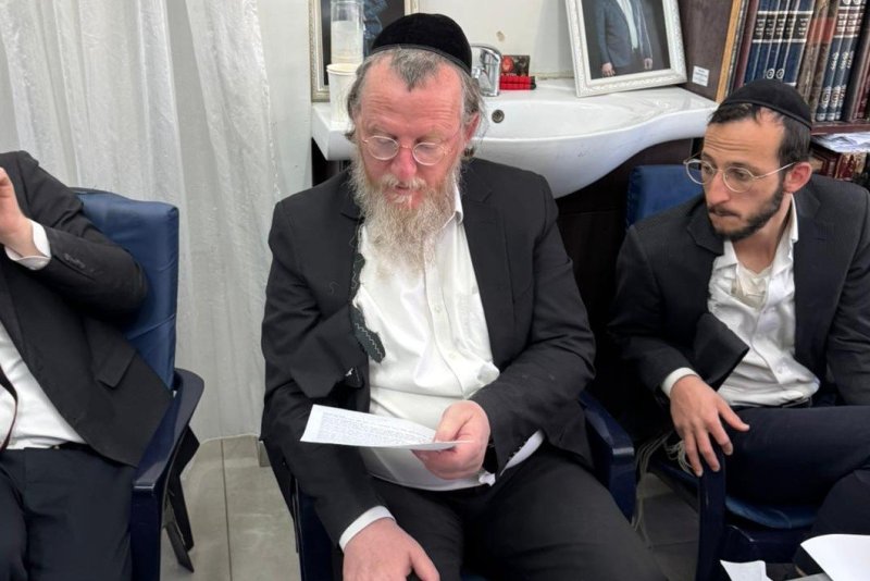 באדיבות המצלם