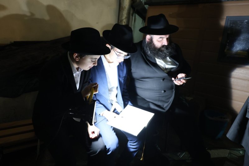 מרדכי לובעצקי