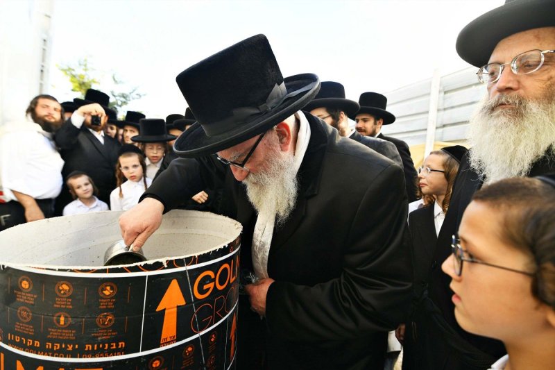 א. אייזנבאך וארי קופרשטוק