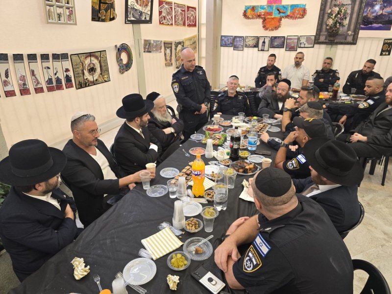 באדיבות המצלם