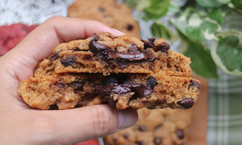 סטיק שוקולד צ'יפס מושלמים לקפה