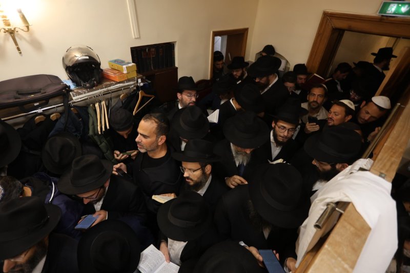 מרדכי לובעצקי