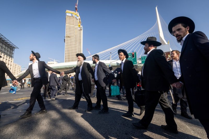 חיים גולדברג, פלאש 90