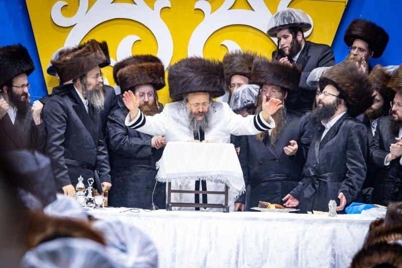 האחים לאנטשעווסקי ואייזיק ג.