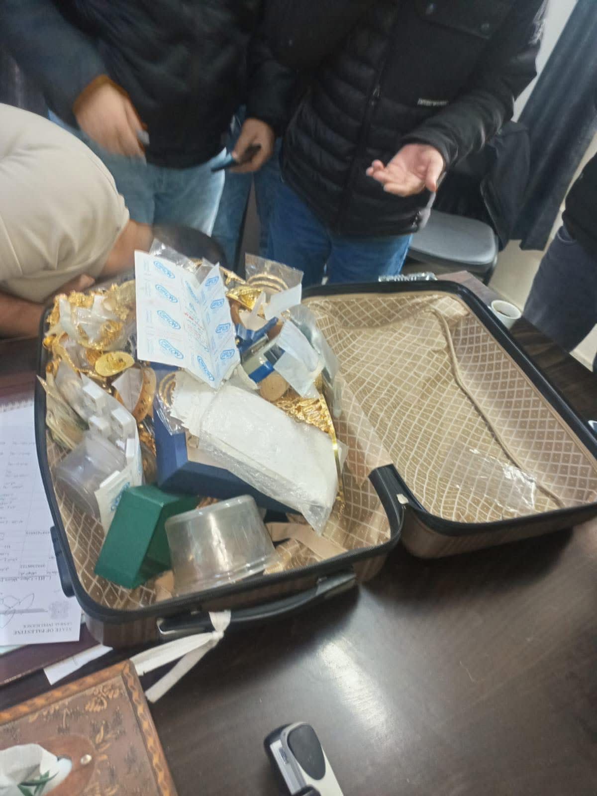 לפי סעיף 27א