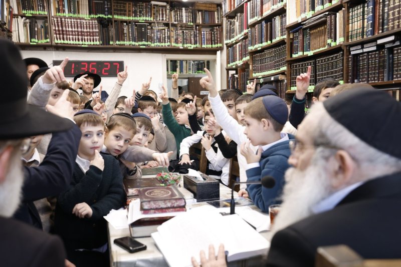 שמוליק קורלנסקי