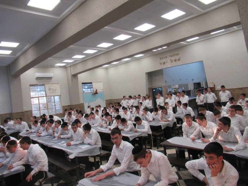 באדיבות המצלם