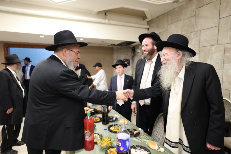 שמוליק קורלנסקי