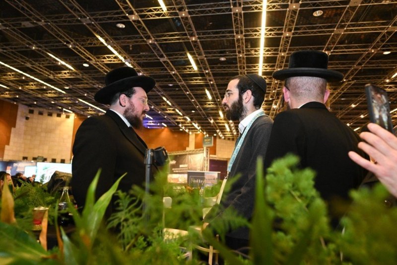 משה גולדשטיין ושמוליק קורלנסקי