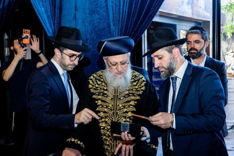 יעקב כהן, חיים טויטו ומנדי טויטו
