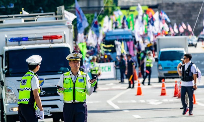 חמש שנות מאסר על הנשיא שניסה לבצע מהפכה צבאית