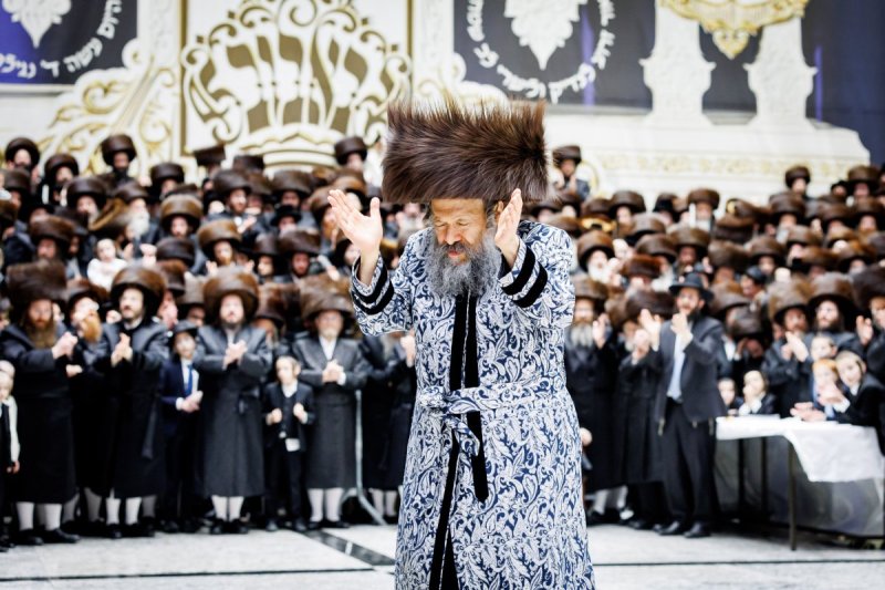 אברומי בלום והלל ל"ש