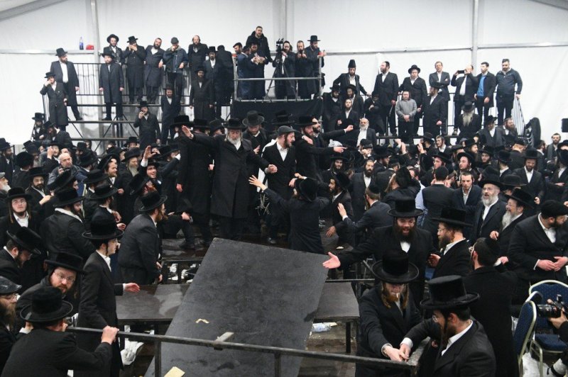 ארי קופרשטוק