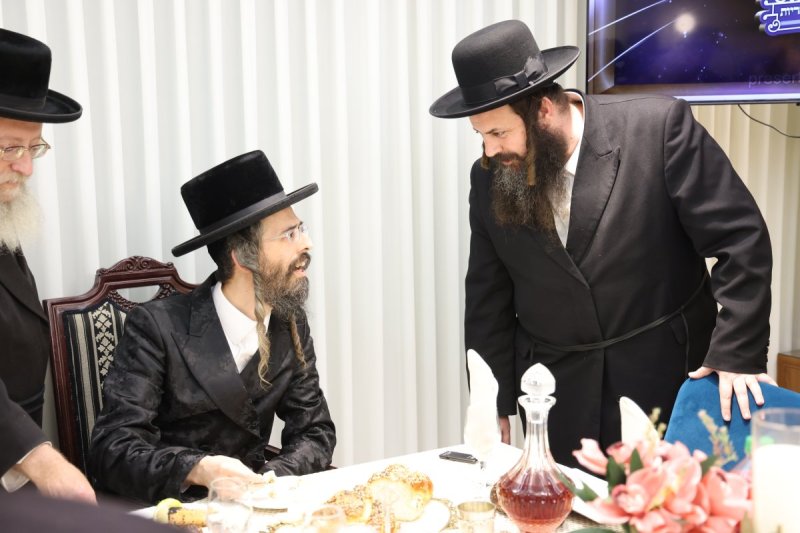 באדיבות המצלם